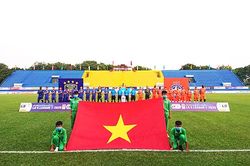 Bóng lăn mùa dịch