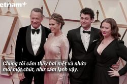 Tom Hanks và vợ phải đi cách ly vì nhiễm virus SARS-CoV-2