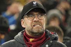 Klopp chỉ trích Atletico 'đá bẩn' để thắng bằng mọi giá