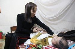 Lời trăng trối cuối của người mẹ đơn thân: Quan tài tôi chuẩn bị rồi, nhưng hai con chưa có gì