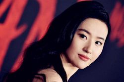 Nếu không có 'Hoa Mộc Lan', chẳng còn ai nhớ đến Lưu Diệc Phi nữa!
