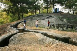 Cần có giải pháp phát huy giá trị di tích Him Lam