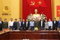 Sơ kết chủ trương hỗ trợ xây dựng, sửa chữa nhà ở cho các hộ nghèo huyện Mường Nhé