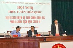 Thứ trưởng Bộ Y tế nói gì về quan điểm để Covid-19 tràn vào tạo miễn dịch?