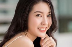 Nhan sắc Á hậu Hoa hậu Hoàn vũ Việt Nam 2019 vừa tiết lộ sẽ lấy chồng năm 2020