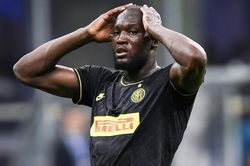 UEFA yêu cầu Inter nhường vé vào tứ kết Europa League cho đối thủ