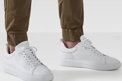 Loạt giày giá rẻ nhưng trông như của hãng YSL, Alexander McQueen
