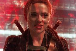 Vì sao Disney chưa ra quyết định hoãn chiếu bom tấn 'Black Widow'?