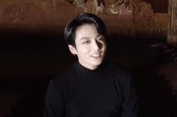 BTS tiết lộ hậu trường MV 'Black Swan'