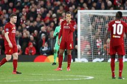 Liverpool bị loại sớm ở Champions League: Màn thoái vị bi tráng