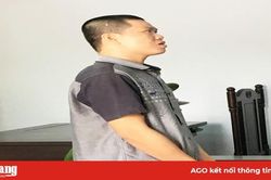 Nợ tiền chơi game mang dao đi cướp tài sản