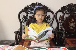 Khơi dậy tình yêu sách cho trẻ
