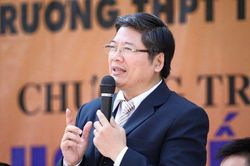 Thầy hiệu phó nhận 'nghìn like' với tâm thư động viên sinh viên nghỉ học mùa Covid-19