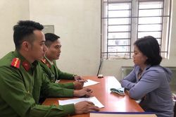 'Nữ quái' dùng nam châm phá 'chip' để trộm cắp tài sản trong siêu thị