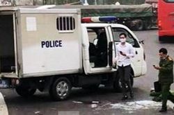 Một chiến sỹ công an tử vong trên đường áp giải phạm nhân