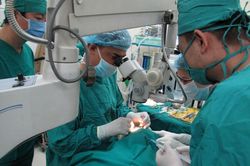 Bệnh viện Đa khoa Hoàn Mỹ Đà Lạt triển khai hệ thống phẫu thuật Phaco hiện đại