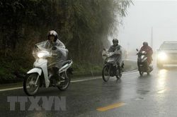 Thời tiết Hà Nội se lạnh, Tây Nguyên và Nam Bộ nắng nóng
