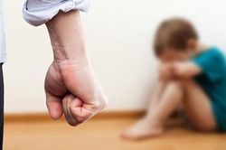 'Thương con cho roi cho vọt', nhưng nếu cha mẹ hiểu không đúng sẽ dẫn đến 'tác dụng phụ' nguy hiểm vô cùng