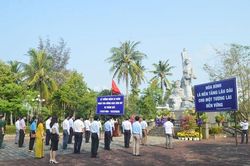 Tưởng niệm 504 đồng bào Sơn Mỹ bị thảm sát