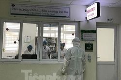 Hai bệnh nhân mắc Covid -19 ở Việt Nam phải thở máy, chuyên gia hội chẩn gấp