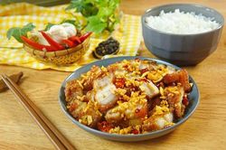 Hướng dẫn làm ba rọi sốt tỏi cay đậm đà ai cũng có thể làm