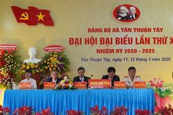 Câu chuyện Đại hội
