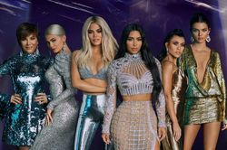 Gia tộc thị phi Kardashian giàu đến mức nào
