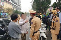 Gây tai nạn trên phố Kim Mã, tài xế ô tô lộ vi phạm nồng độ cồn mức 'khủng'