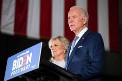 Ứng cử viên Tổng thống Mỹ Joe Biden - người biết cách chờ đợi