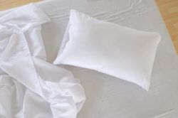 Mẹo giặt sạch chăn ga gối mà không cần dùng nước tẩy