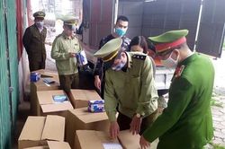 Thu giữ 27.000 chiếc khẩu trang không có hóa đơn chứng từ