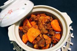 Bò kho khoai tây đậm đà, cả nhà khen tấm tắc