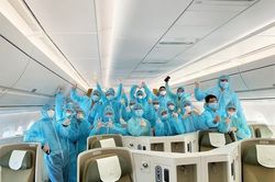 Phi hành đoàn của Vietnam Airlines bay đến tâm dịch được bảo vệ thế nào?
