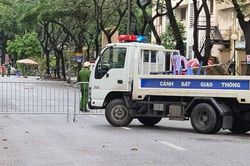 Hà Nội: Đảm bảo an ninh trật tự cho hàng nghìn người tại 2 khu cách ly