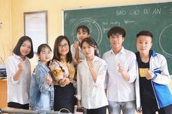 Bộ trưởng chúc mừng 'Giáo viên toàn cầu xuất sắc nhất năm 2020' Hà Ánh Phượng