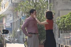 Đừng bắt em phải quên 8: Ngọc trốn học đi theo dõi bố và em gái mưa quái thai