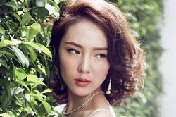 Ca sĩ Phương Linh lộ bản cam kết thời còn nổi loạn