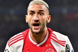 Premier League đối mặt khủng hoảng hợp đồng cầu thủ