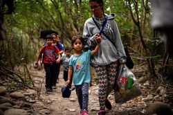 UNICEF nhấn mạnh việc bảo vệ trẻ em trong đại dịch COVID-19