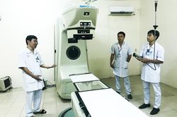 Bệnh viện Đa khoa tỉnh Khánh Hòa: Máy xạ trị bị hỏng, gây khó khăn cho bệnh nhân