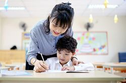 Bộ GD&ĐT phê duyệt thêm một sách giáo khoa lớp 1