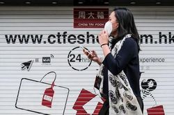 Người dân Hong Kong 'ồ ạt' bán xa xỉ phẩm do suy thoái kinh tế