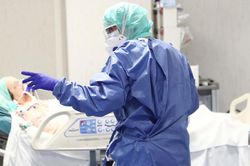 Giữa đại dịch Covid-19, giới nhà giàu Nga tích trữ máy thở oxy phòng thân