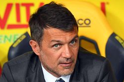 Maldini và con trai điều trị cách ly