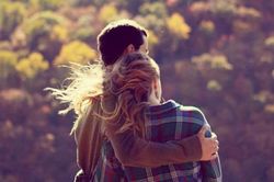 Lặng lẽ bám theo chồng đi 'tập văn nghệ', vợ chết lặng khi sự thật phơi bày