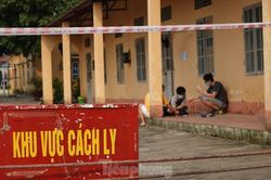 Quân đội điều hành việc cách ly trong chống dịch Covid-19