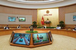 Thủ tướng: Phải làm tốt 3 vòng chống dịch