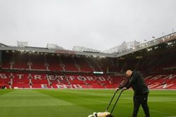 Man Utd cam kết trả lương nhân viên phục vụ tại Old Trafford trong giai đoạn giải ngoại hạng Anh tạm hoãn