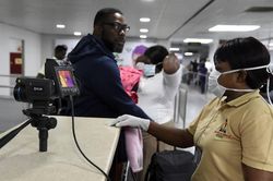 Nigeria, Gambia xác nhận có ca tử vong đầu tiên do virus SARS-CoV-2