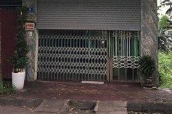 Thấy nhân viên bị đuổi chém, chủ nhà nghỉ dùng súng bắn người tử vong